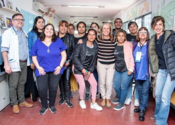 Cooperativas de trabajo recuperan los centros de salud municipales