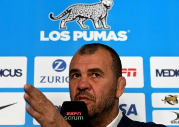Cheika esperará para confirmar la alineación ante Samoa
