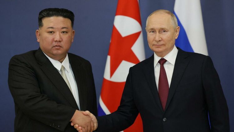 El líder norcoreano se reunió con Putin y le prometió ayuda