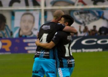 Racing volvió a ganar y quedó a un paso de la salvación