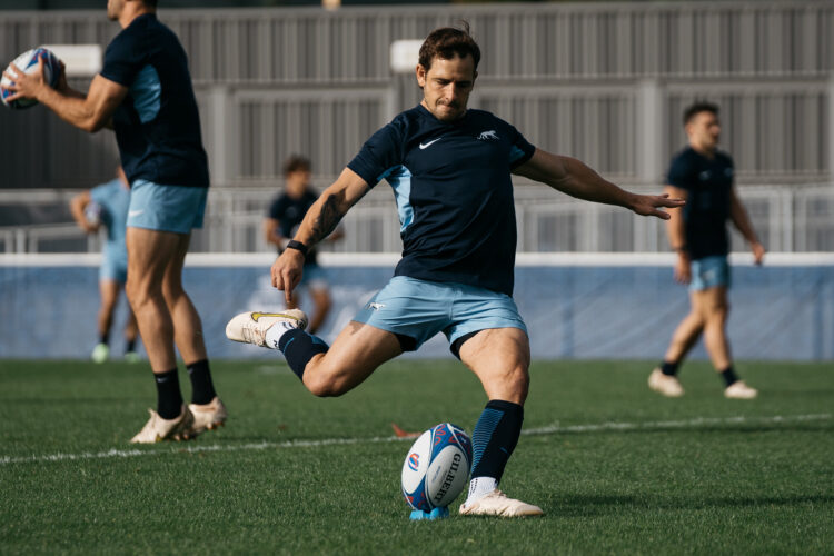 Los Pumas se preparan para enfrentar a Inglaterra