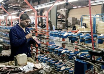 Aprobaron un aumento del 32,2% del salario mínimo: en diciembre será de $156.000