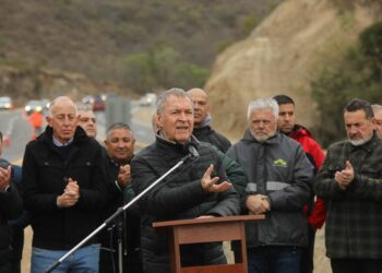 Schiaretti habilitó otro tramo de la autovía ruta 5