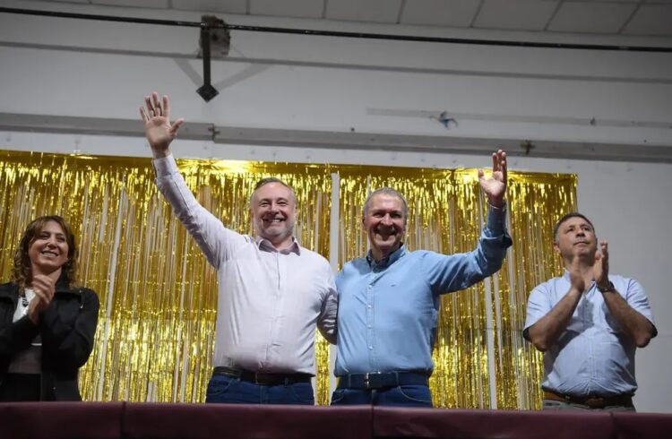 Accastello recibió el respaldo del Gobernador