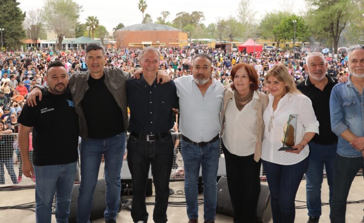 Schiaretti estuvo junto a Chacón, Passerini y Vigo en el acto de Comercio.