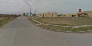 La policía rescató a dos niñas de 2 y 4 años abandonadas en una vivienda