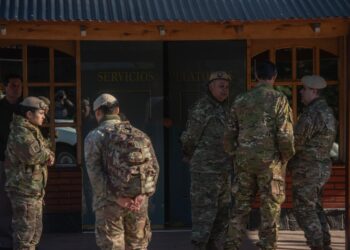 Comenzó el velatorio de otro de los soldados fallecidos en el vuelco del camión en Neuquén