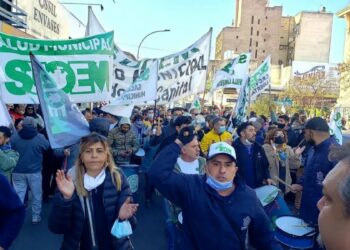 El Suoem inició este viernes asambleas para pedir mejoras salariales