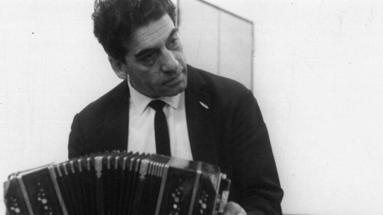 Osvaldo Ruggiero fue uno de los fundadores del grupo “Sexteto Tango”.