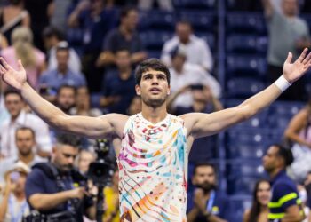 Alcaraz va en busca de la final del US Open