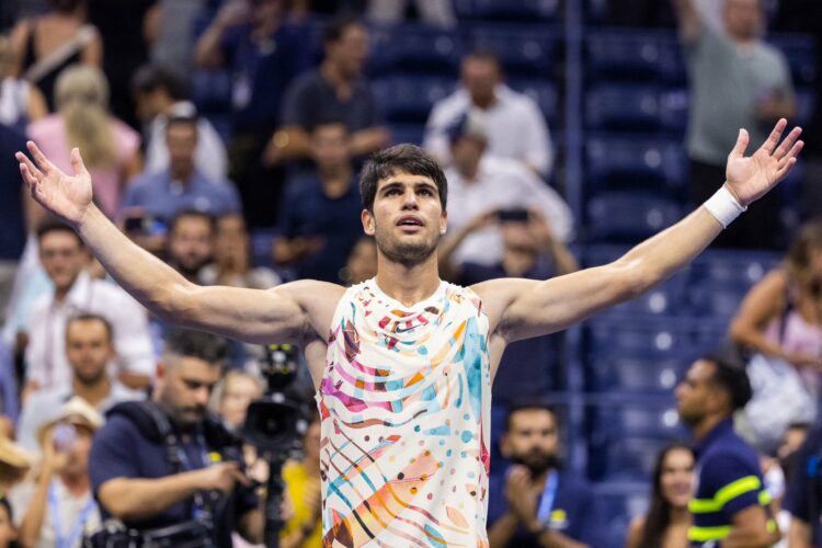 Alcaraz va en busca de la final del US Open