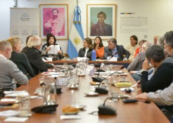 Diputados comenzó a debatir la rebaja de la jornada laboral