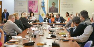 Diputados comenzó a debatir la rebaja de la jornada laboral
