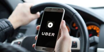 La ciudad triplicará las multas contra los conductores de Uber