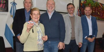 La Provincia entregó pulsadores de alarmas comunitarias en Villa María