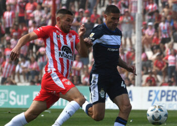Instituto y Gimnasia empataron 1 a 1 en Alta Córdoba