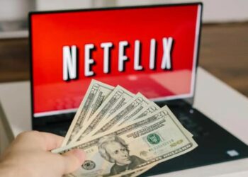 Cómo los cambios en el dólar impactarán en los pagos de viajes, Netflix y compras en línea