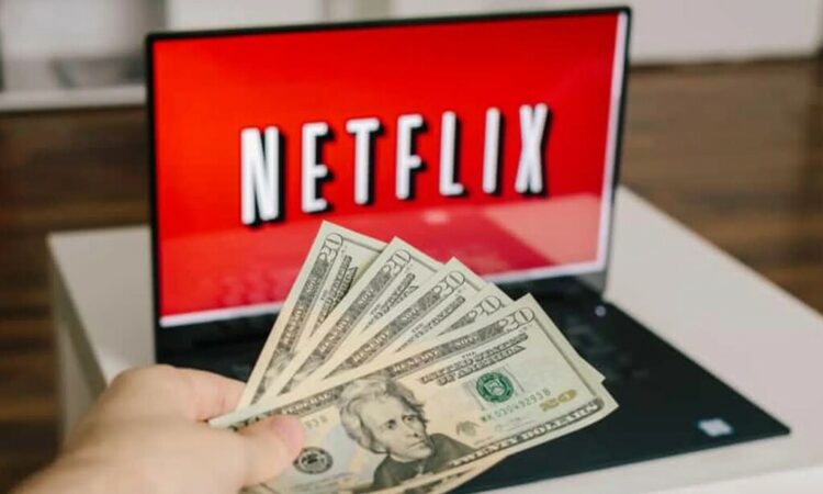 Cómo los cambios en el dólar impactarán en los pagos de viajes, Netflix y compras en línea