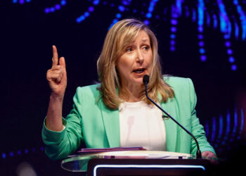 Para Bregman, Massa y Milei “no son lo mismo». Y anticipó qué posición tomará la izquierda