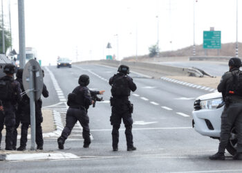 Cierre total a Gaza: Israel detiene todos los suministros al territorio gobernado por Hamás