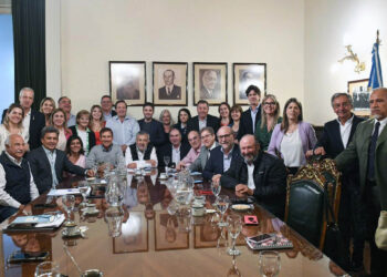 Senadores de JxC sellaron la unidad con una postura neutral