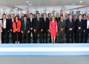 Massa recibió el respaldo de 19 gobernadores: «Es un líder con experiencia»