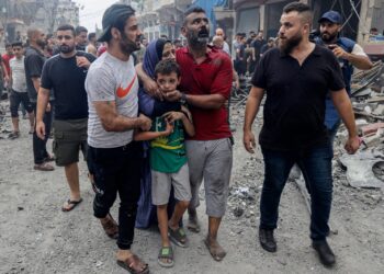 Netanyahu impuso un bloqueo total a Gaza y Hamás amenaza con matar a rehenes civiles