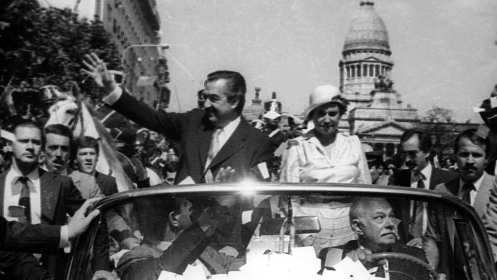 A 40 años del triunfo de Alfonsín, dirigentes de distintos partidos resaltaron los valores democráticos