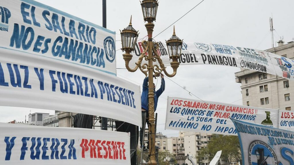 Promulgan la eliminación de la cuarta categoría de Ganancias y suman otro impuesto