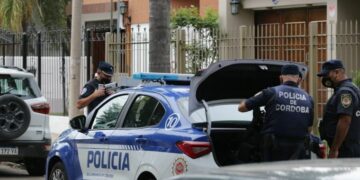 Una mujer mató a uno de los delincuentes que entró a robar a su casa