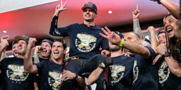 Verstappen se consagró tricampeón