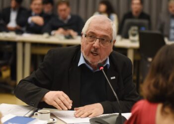 Fernández advierte en Milei “un anhelo de retorno dictatorial”