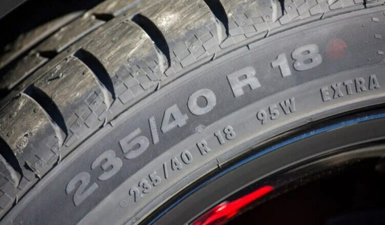 La importancia y significado de los números que llevan inscriptos los neumáticos