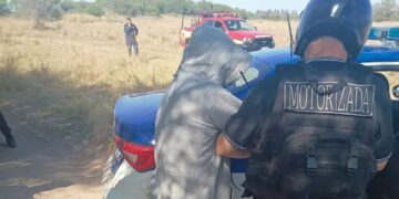 Una mujer fue asesinada a puñaladas en Río Tercero y detuvieron a su pareja