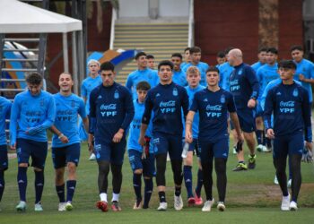 Con dos jugadores de Talleres incluidos, Diego Placente dio la lista de los convocados para el Mundial Sub 17