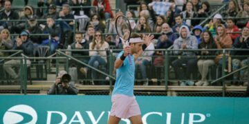 Báez y Etcheverry avanzaron en el Challenger de Basilea