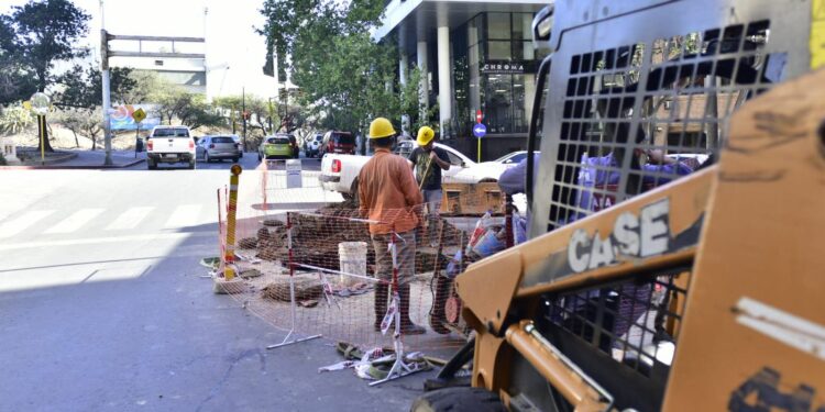 Impactante cráter sorprendió a los vecinos de Nueva Córdoba