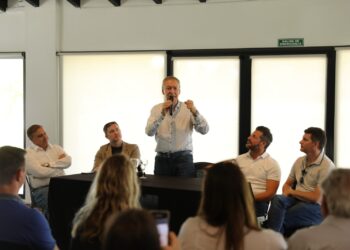 Desde Bell Ville, Schiaretti volvió a prometer la reducción y quita de retenciones si llega a la presidencia