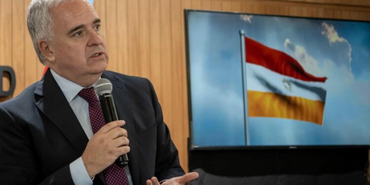 Así es la bandera oficial de la ciudad de Córdoba diseñada por un estudiante de Derecho