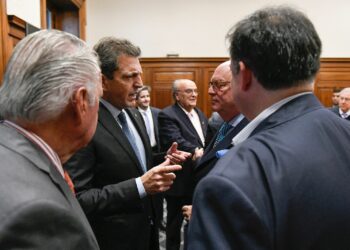 Massa le respondió a Bullrich: «Cuando las cosas explotan los que se lastiman son los argentinos»