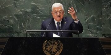 Abbas destacó el derecho palestino a la autodefensa