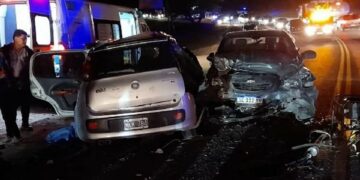 Cuatro hombres murieron y una mujer perdió su embarazo tras un choque en la ruta 5