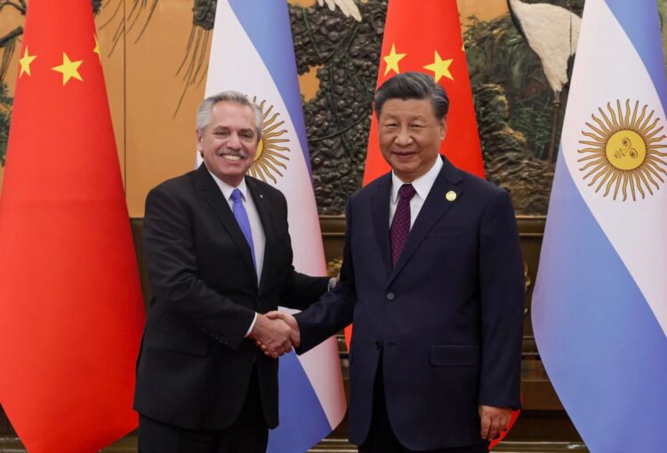 El presidente Fernández selló el acuerdo con su par Xi Jinping en Beijing.