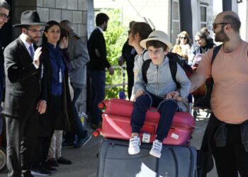 Llegó a la Argentina el segundo vuelo con repatriados de Israel