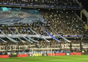 Ni en el Kempes, ni en el Monumental: Argentina – Uruguay se jugaría en La Bombonera