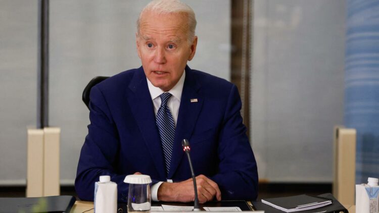 El ataque cambia el curso de la visita de Biden