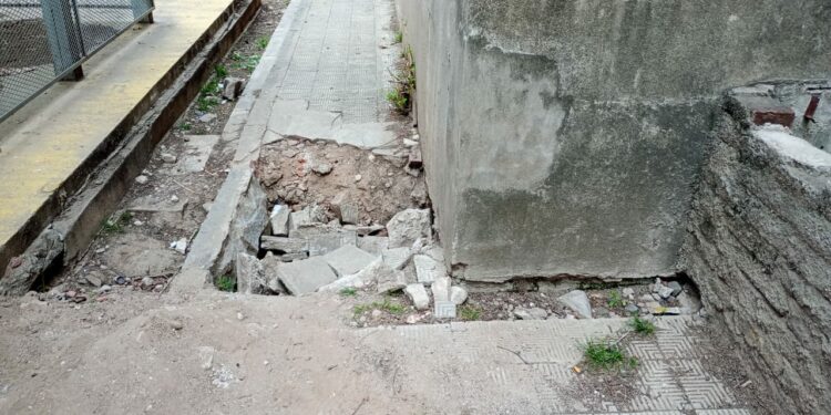 Reiterado reclamo por las condiciones edilicias del colegio Alejandro Carbó