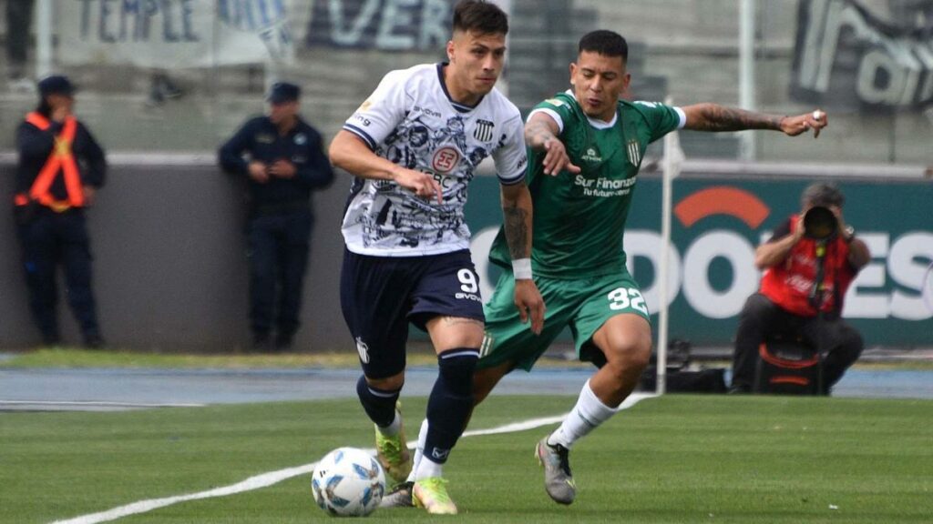 Talleres empató con Banfield y se aleja de la clasificación