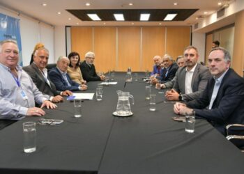 Los empleados de Comercio acordaron un nuevo acuerdo salarial del 47% trimestral