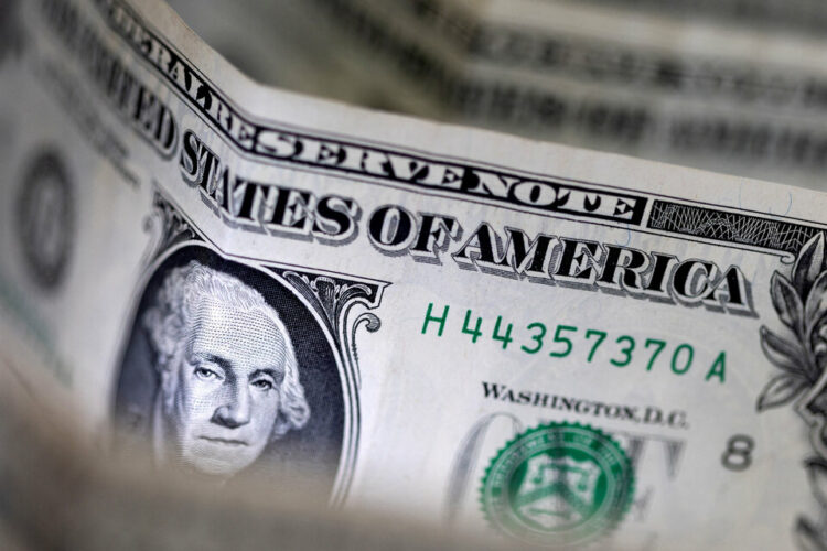 Wall Street le baja el pulgar a la dolarización